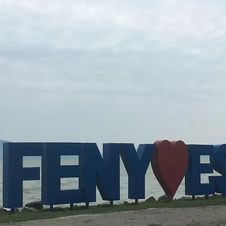 Sasfeszek *